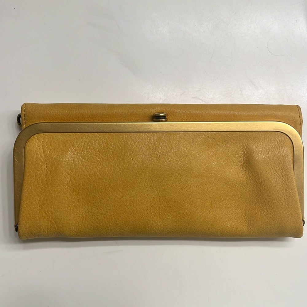 Hobo Rachel wallet- honeycomb